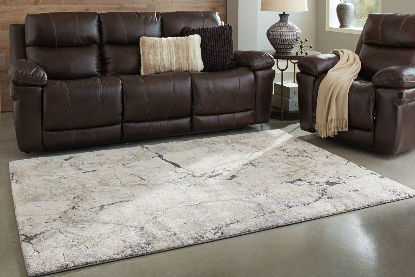 Wyscott - 5' x 7' Rug - Gray