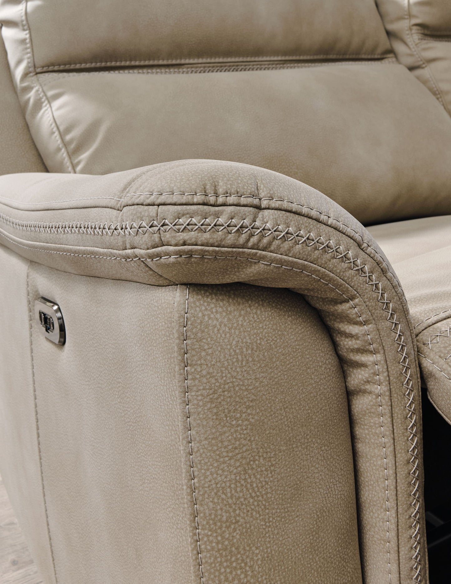 Next-Gen Durapella - Power Reclining Loveseat With Console/Headrest - Sand