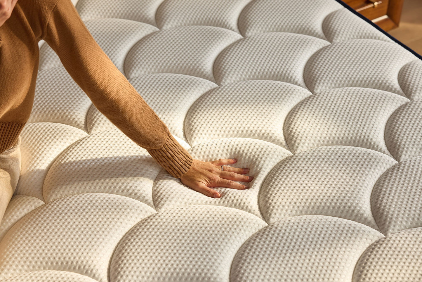 DreamCloud Classic Hybrid - Mattress