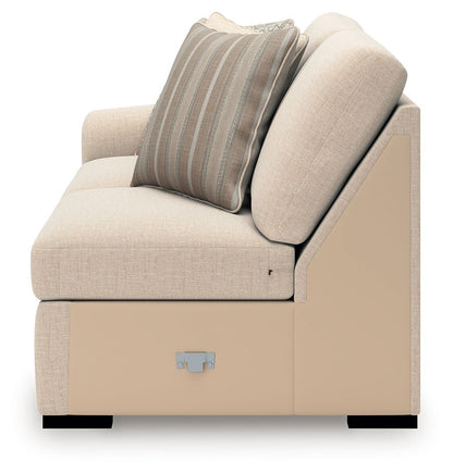 LadyMae - Sectional